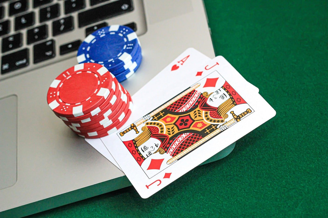 pisobet platform hero banner showing sports betting and casino games in the Philippines